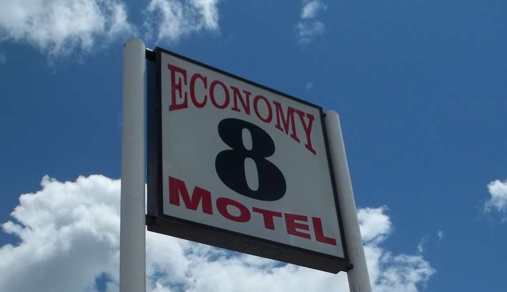 Economy Inn מק'קוק מראה חיצוני תמונה